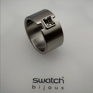 Swatch Bijoux Topic Path Stainless Steel & Smokey Crystal Ring - size 10